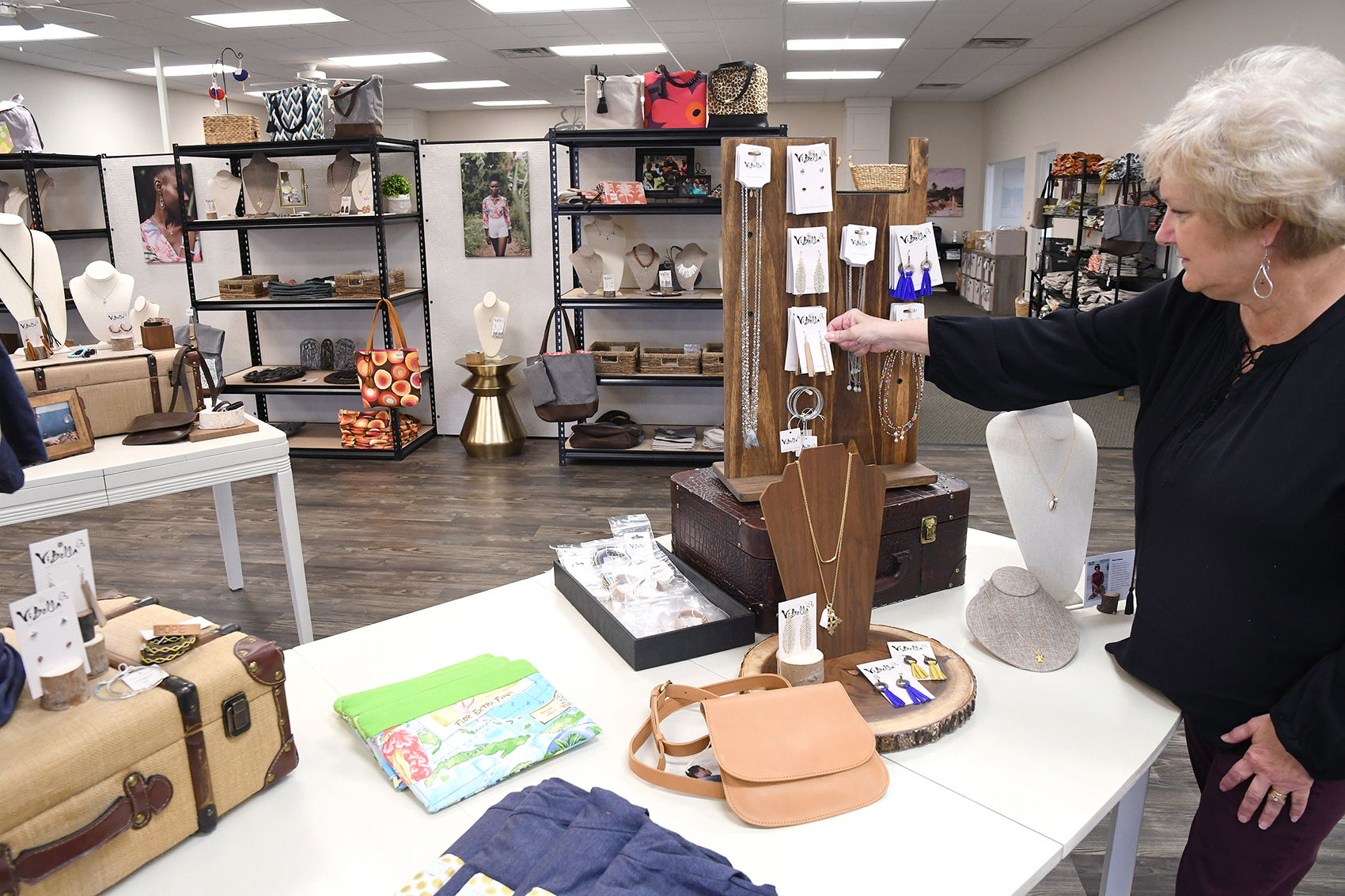 Vi Bella new store opens